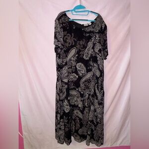 Newport News Gray Sheath Dress with Cowl Neck and Short Sleeves